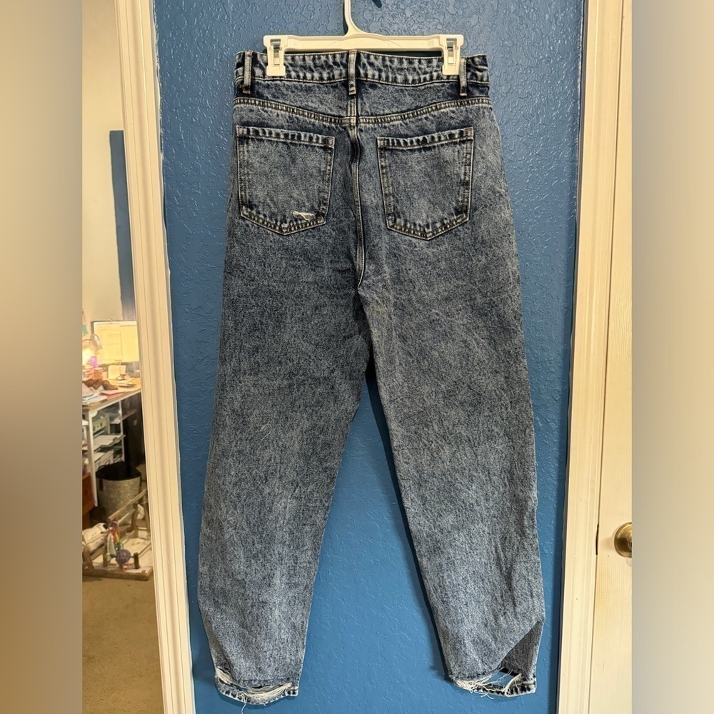 Shein Ripped Jeans - Picture 2 of 2